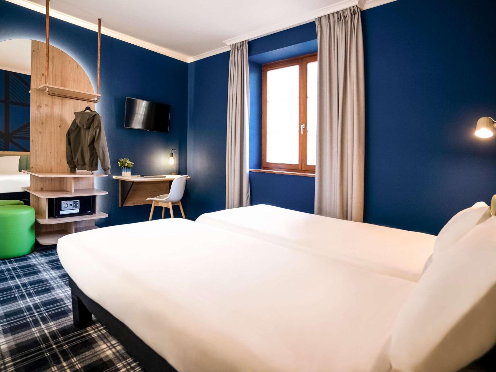 Отель Ibis Styles Colmar Centre Экстерьер фото