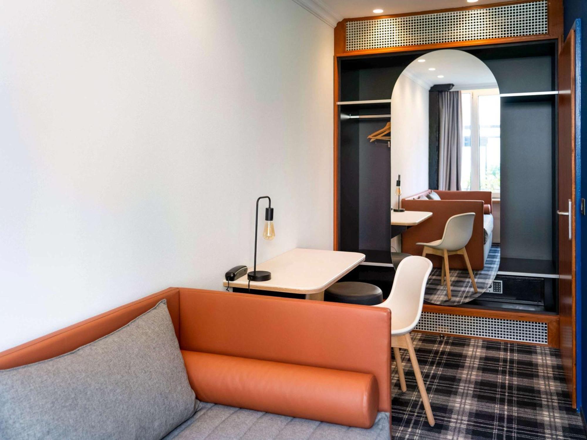 Отель Ibis Styles Colmar Centre Экстерьер фото