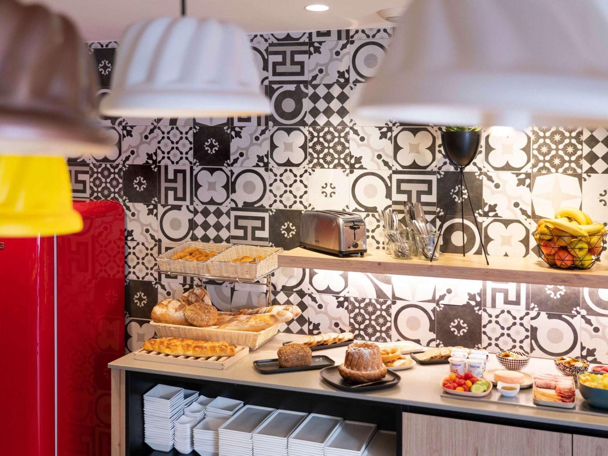 Отель Ibis Styles Colmar Centre Экстерьер фото